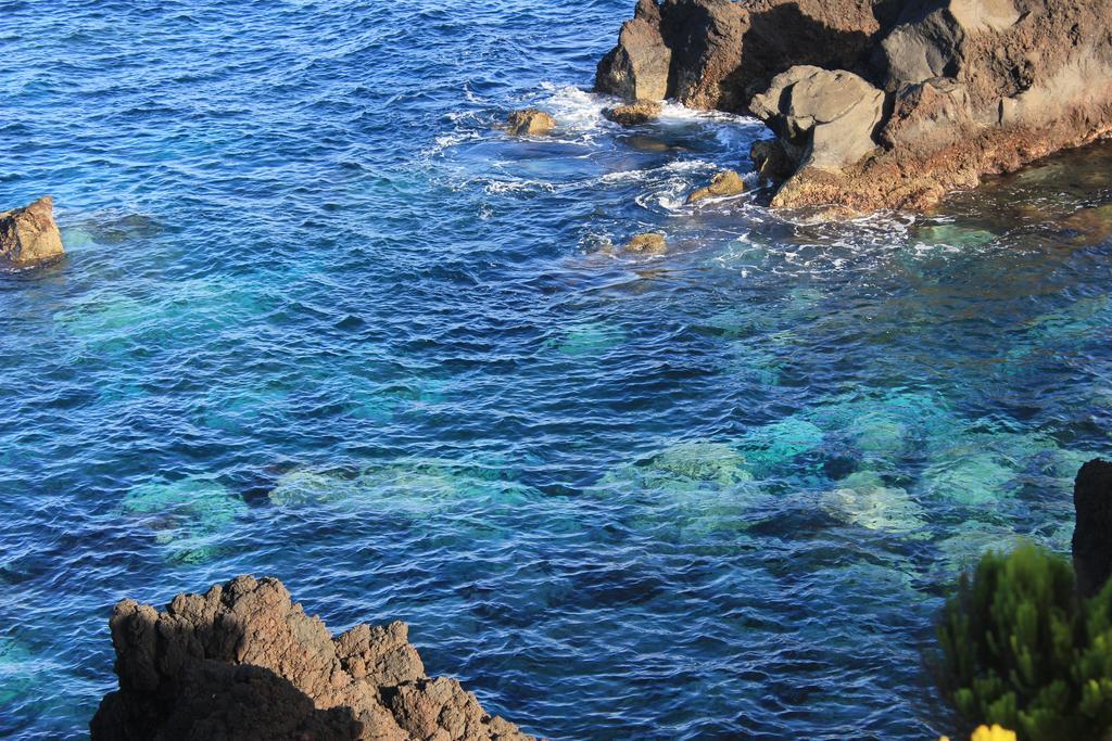 Vila Adega Do Mirante São Roque do Pico Pokoj fotografie